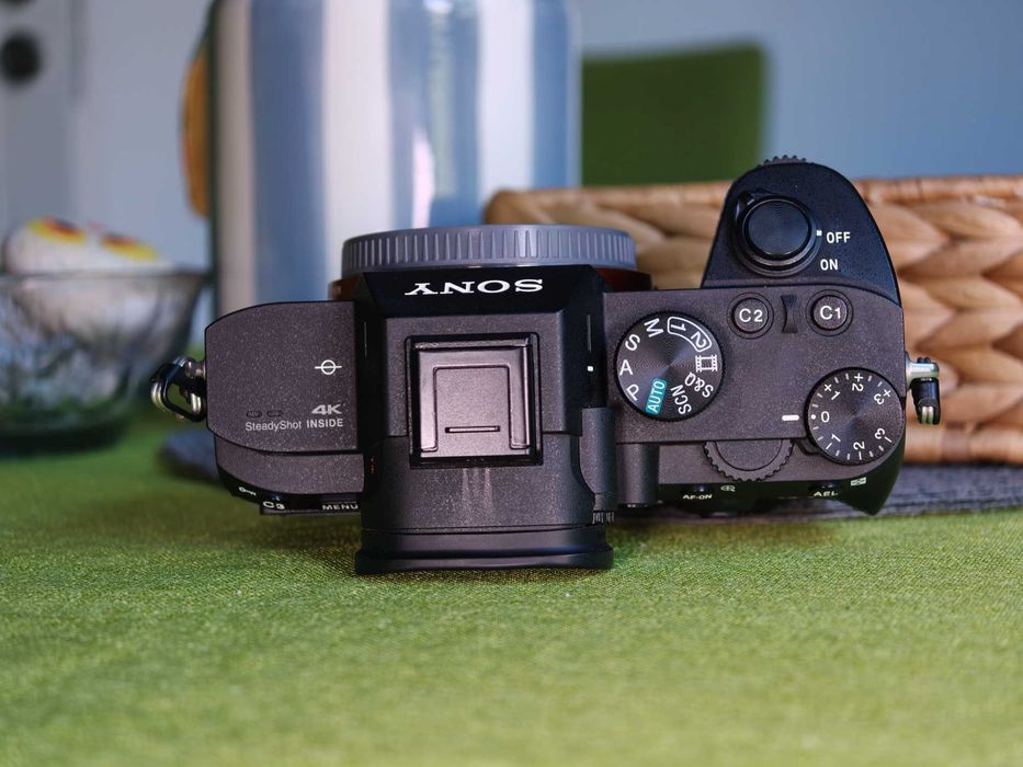 Фотоапарат Sony A7 III - full frame тяло