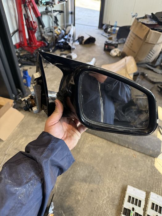 Дясно огледало ел прибиране с камера и мъртва зона бмв ф30 ф31 bmw f30