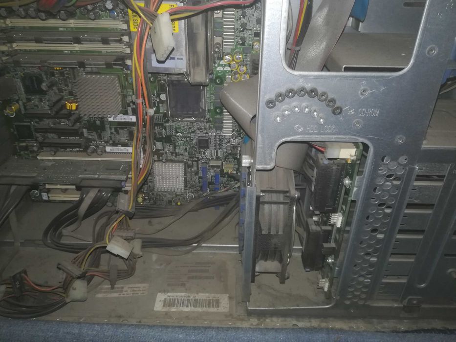 HP ProLiant ML150 G5