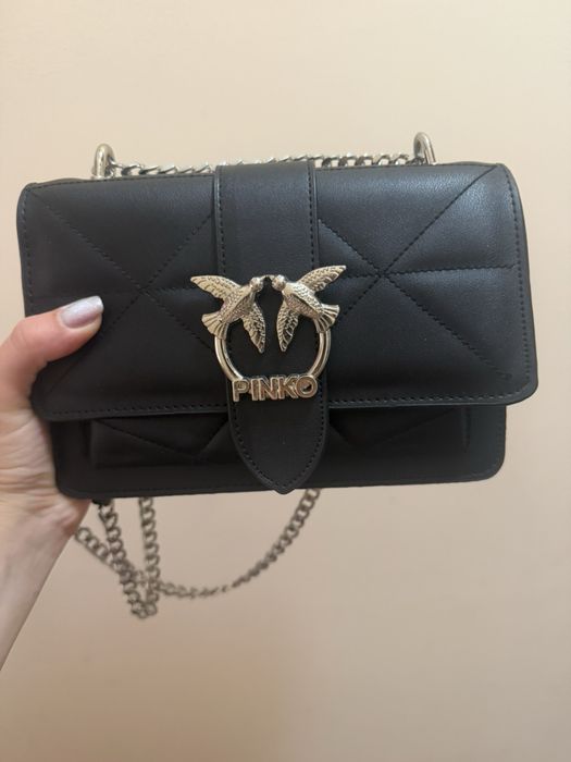 Нова дамска чанта PINKO