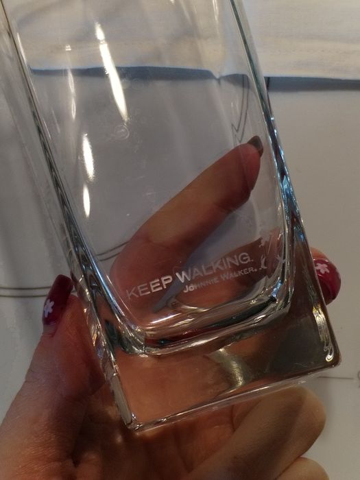 Стаканы стеклянные брендовые