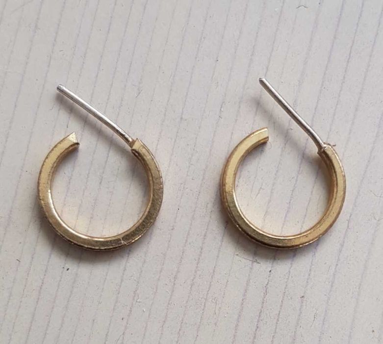 Продавам гердан колие ,  верижка позлатени , позлатени обеци