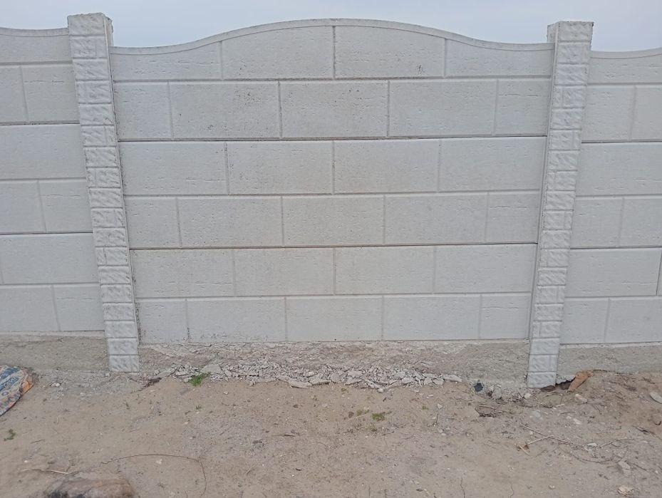 Garduri de beton