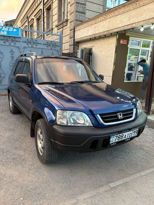 Mashina Honda  CRV
