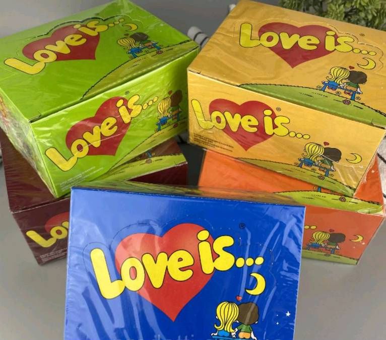 Love is жевательная резинка