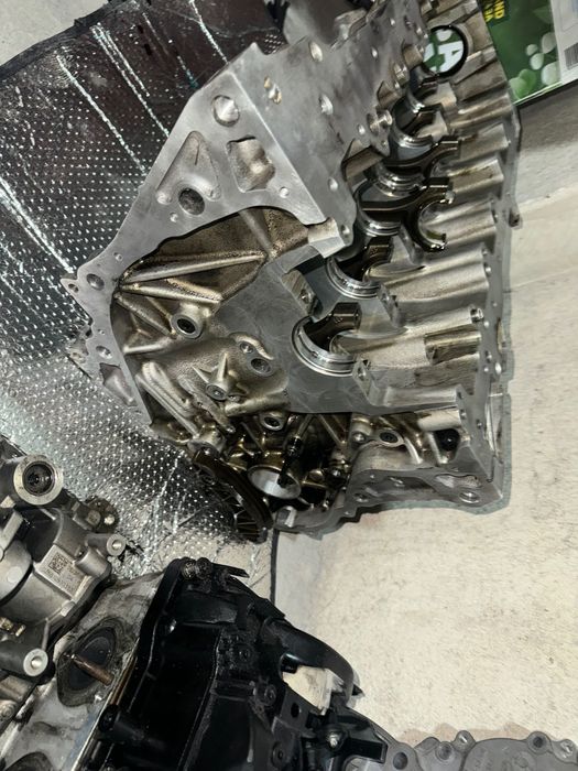 Продавам Двигател N57D30B BMW 313 к.с F30,F10 335 640 F11 535D