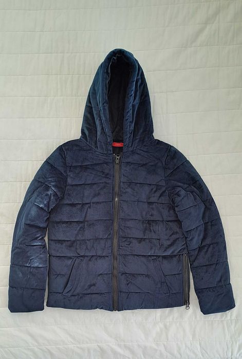 Тъмно синьо кадифено дамско яке с качулка