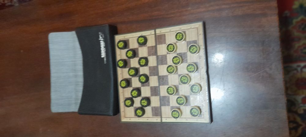 Шашки сувенирные магнитные