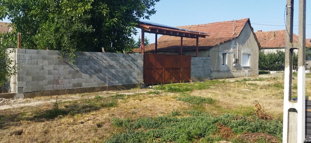Casa autonoma energetic la 10min de molul din Arad