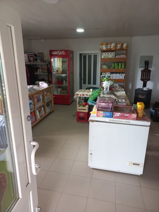 Vand  sau inchiriez casa parter plus mansarda