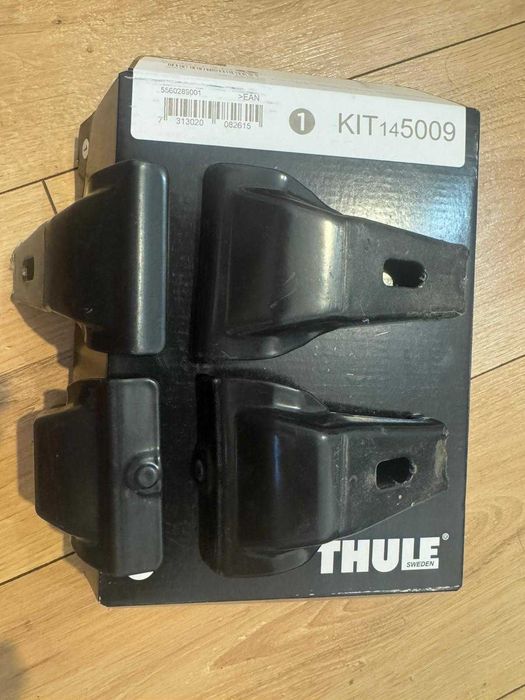 Thule kit 5009 pentru WV Golf 5 și 6; Thule 754 Rapid system, Kit 1569 - Chevrolet Cruze, 4dr Sedan 2009