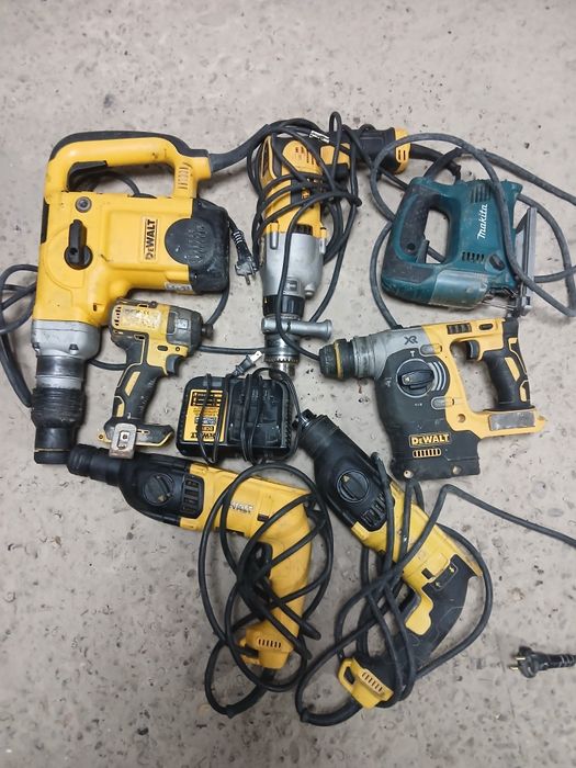 Scule dewalt defecte !