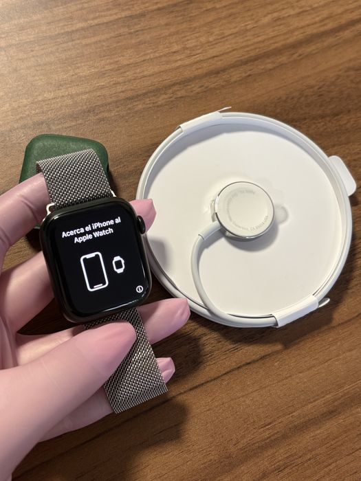 Apple Watch Seria 7 Aluminium&Ceramic / 45 mm / GPS / Green / Nou