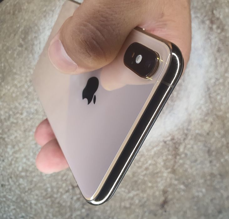 iPhone Xs Max 64 gb_LL/A_Gold