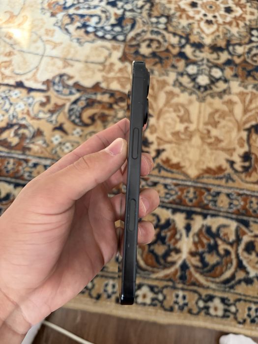 Iphone 16 в хорошем состоянии
