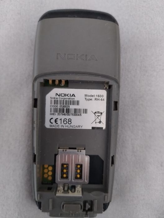 Vând telefon Nokia 1600 deblocat