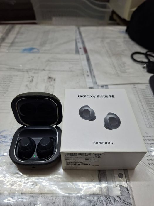 Продам наушники новые