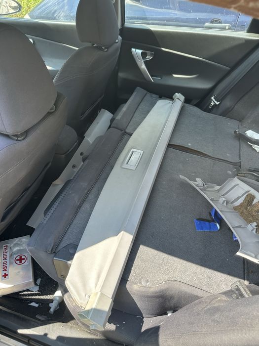 Nissan Primera P12 на части