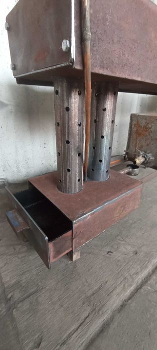 Печка на отработке и воде.