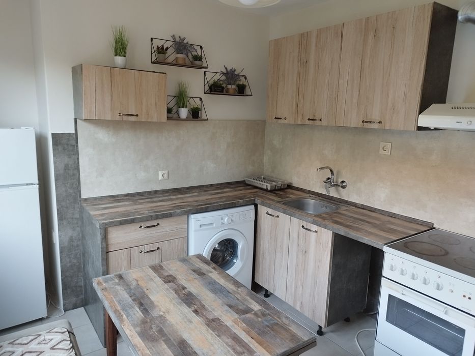 Дава се под наем Двустаен апартамент в Пловдив, Кършияка - 70 кв.м за 459 € - Снимка #4