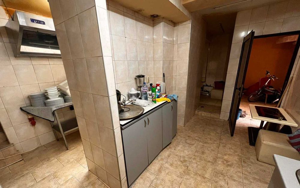 Продава се Заведение в Търговище, Център - 163 кв.м за 751 €/кв.м - Снимка #4