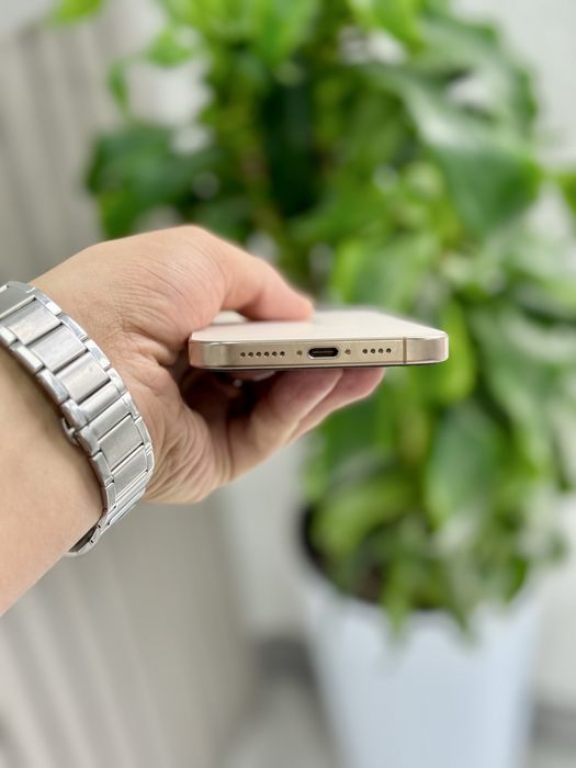 Iphone 16 Pro Max 256 GB LL/A