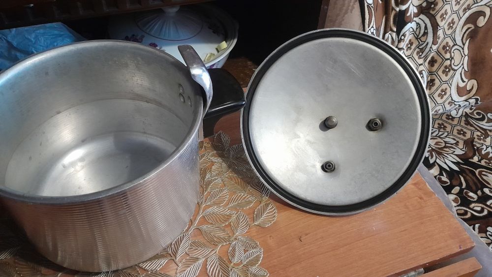 Продам скороварку.