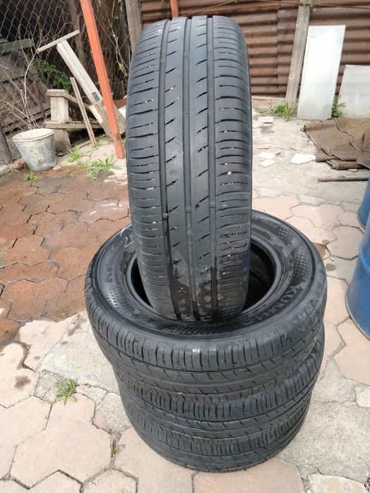 продам комплект шин
