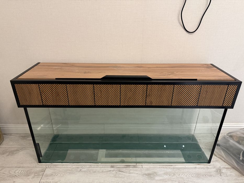 Продам Аквариум 225 литров в отличном состоянии! Срочно!