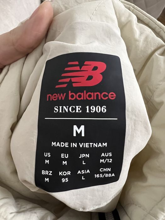 Анорак куртка new balance