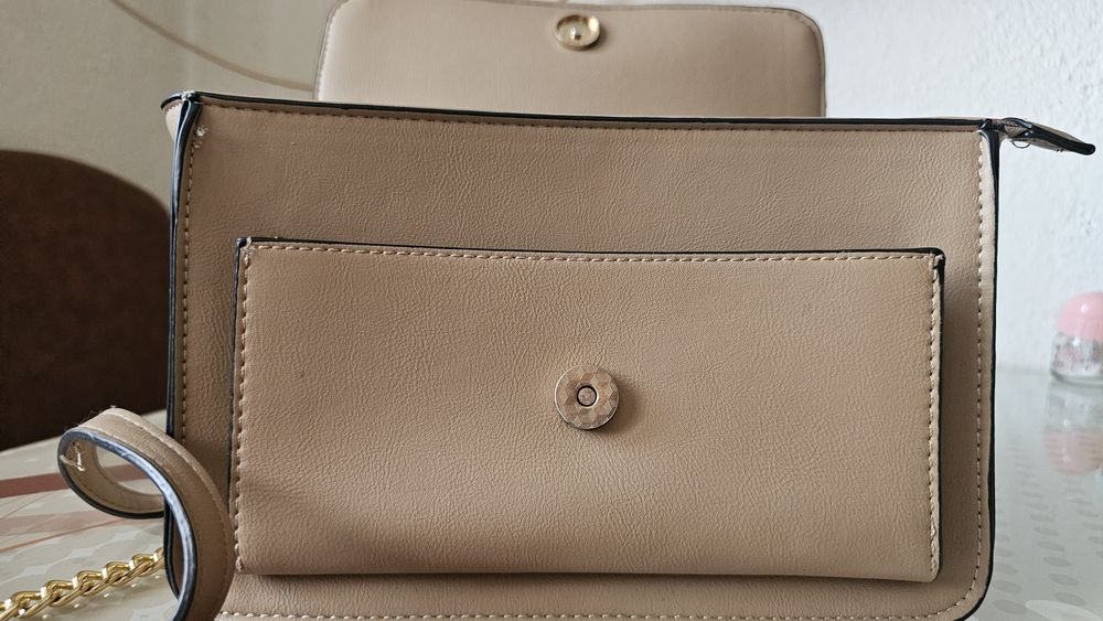 Чанта в отлично състояние