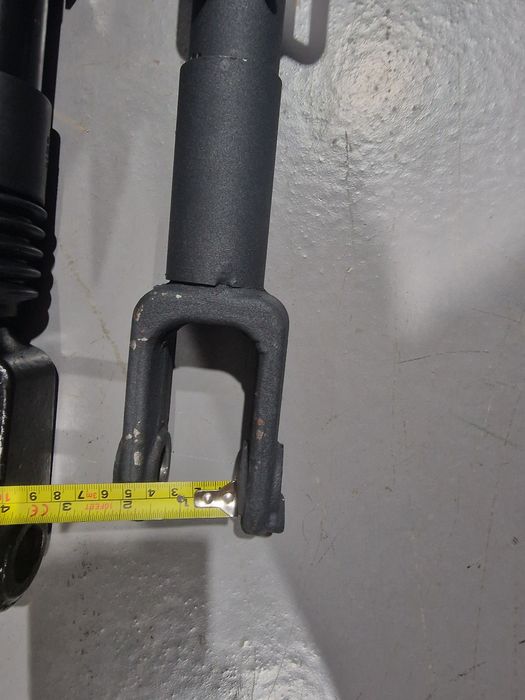 Tirant vertical tija întinzător lateral pentru toată gama de tractoare