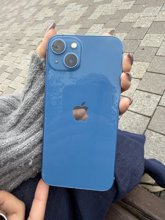 Срочно продам Iphone 13 256gb