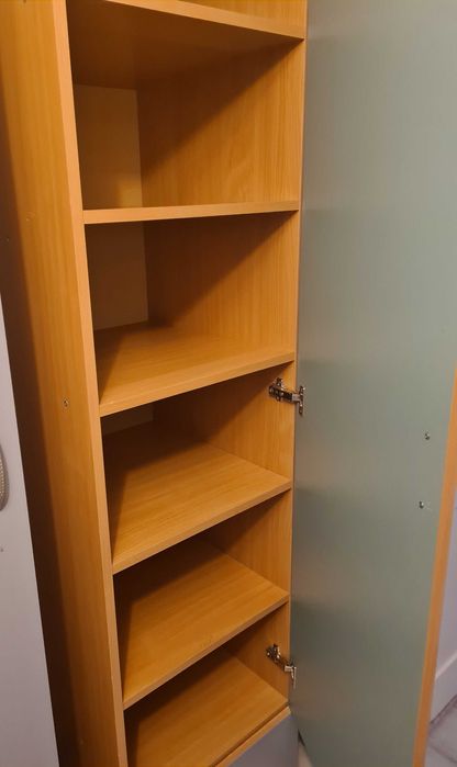 Vand două corpuri. Predare personală în Pitești. .