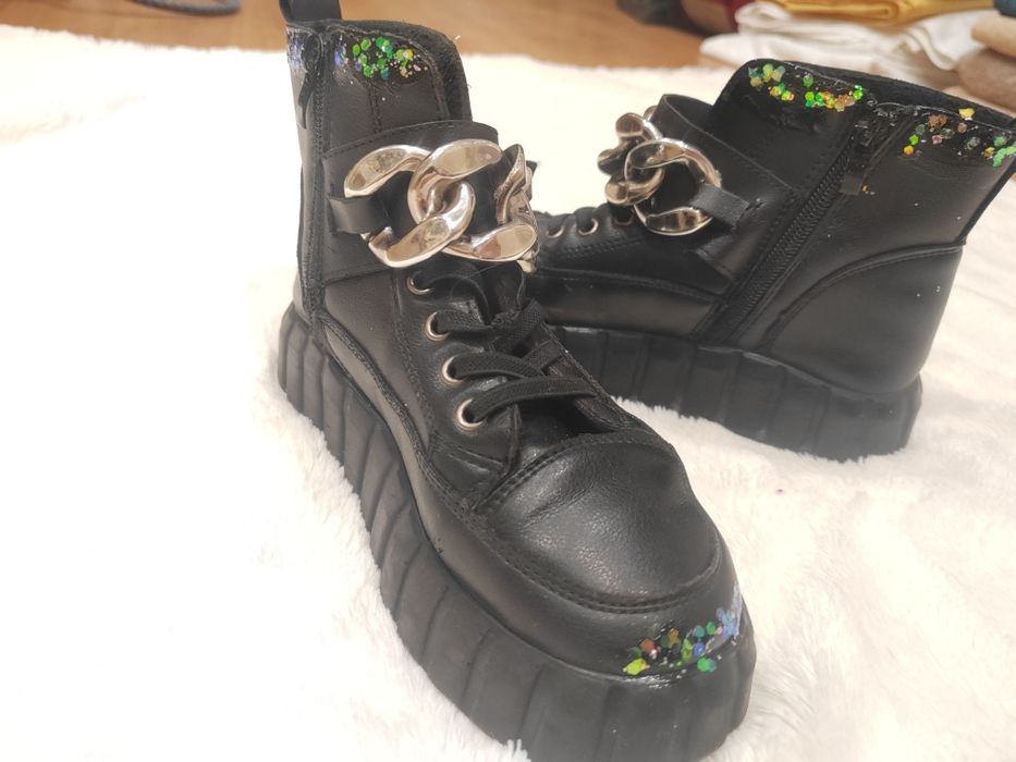 Ботинки на девочку весна