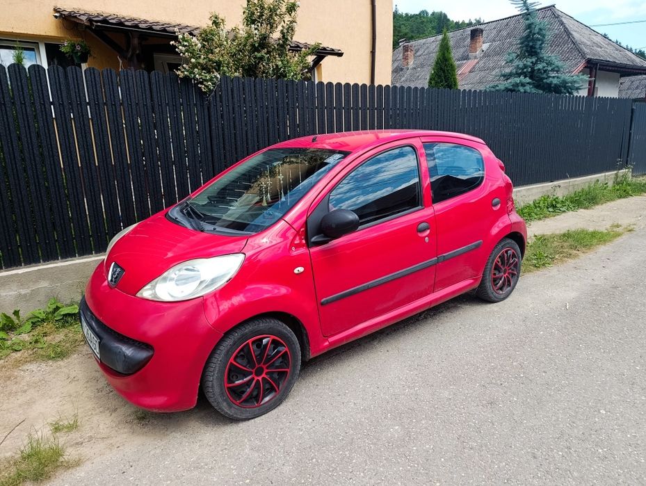 PEUGEOT 107