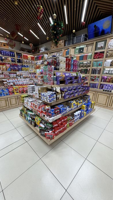 Мебель для магазин