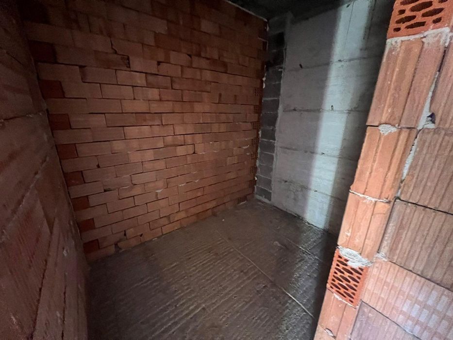 Продава се Тристаен апартамент в Пловдив, Остромила - 105 кв.м за 704 €/кв.м - Снимка #6