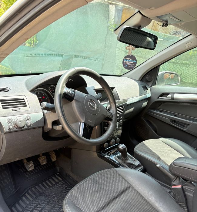 De vânzare Opel Astra h