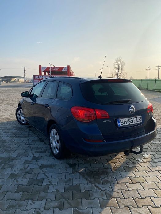 Opel astra J 1.3