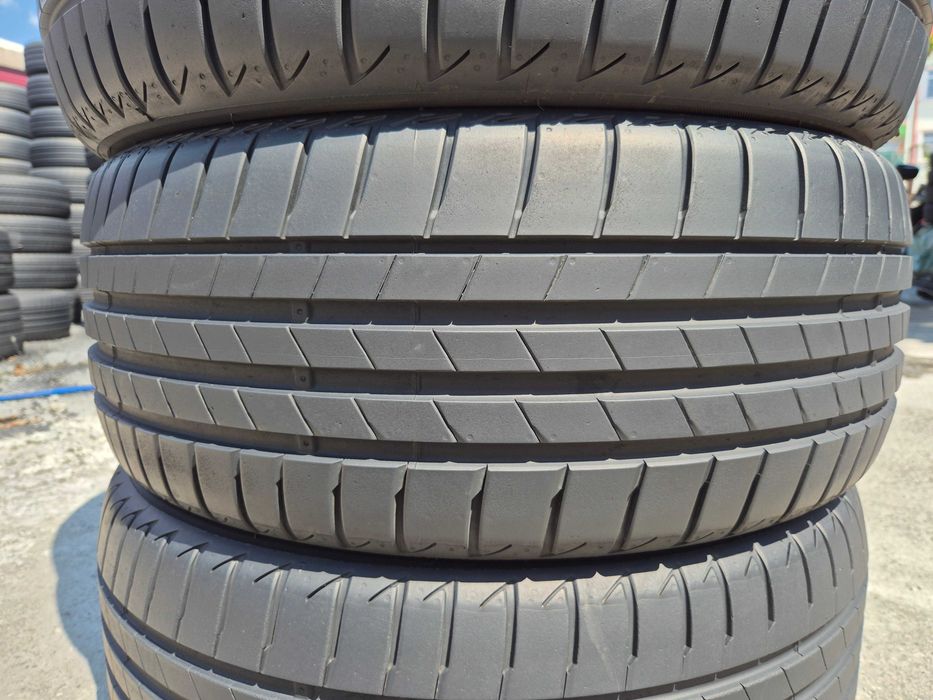 4 Anvelope de VARA - 225/40/19 - BRIDGESTONE - CA UNELE NOI - DOT 2024 !