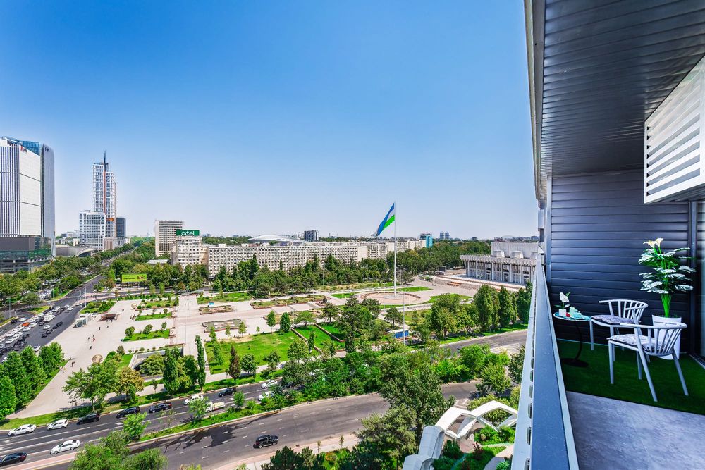Суточно 2к квартира люкс класса в NRG U-Tower с видом на Ташкент Сити
