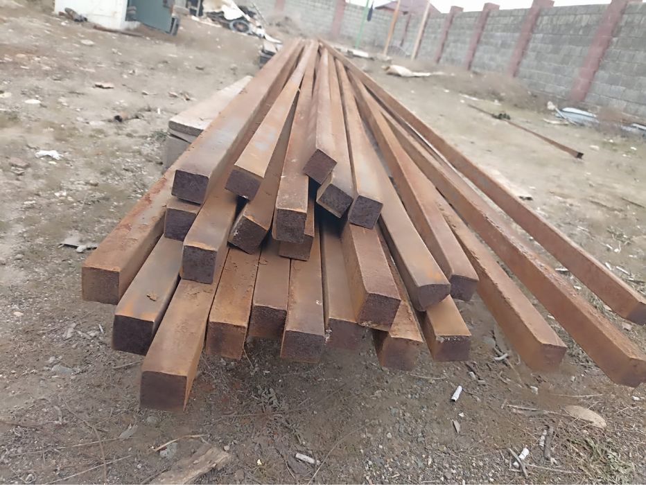 Продам квадрат литой