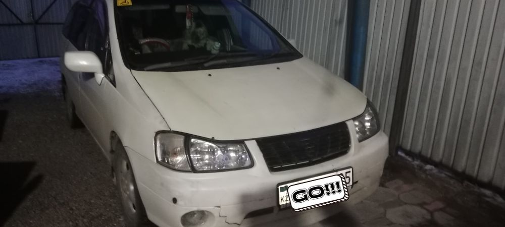 Продам машину Минивэн 7ми местный автомобиль