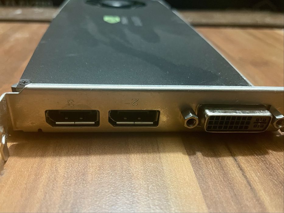 Placa video nVidia Quadro FX 3800