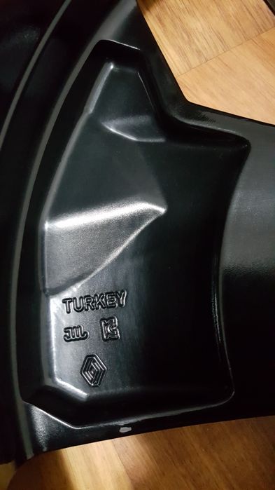 JanteRenaultKadjarArkanaSymbiozCapturMeganeE-TechKoleosScenicE-TechEspaceAustralRafaleTalismanDusterBigsterStrikerNissanJukeQashqaiX-TrailAriya5X114.3