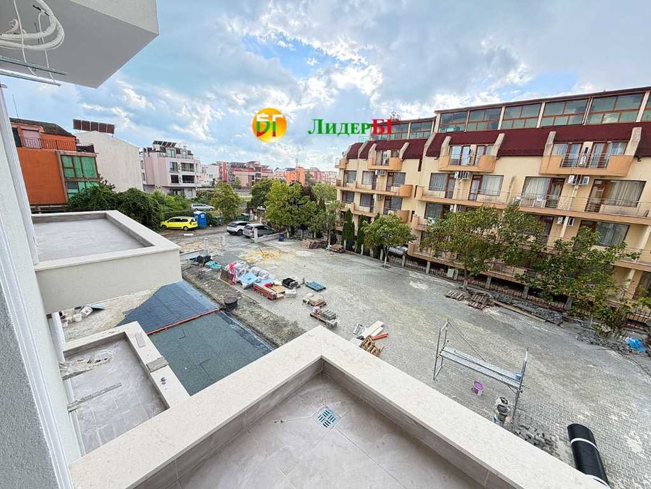 Нов двустаен апартамент без такса поддръжка в La Mer Gold Residence, Несебър
