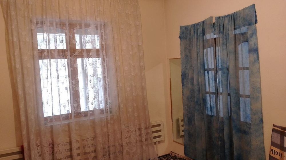 Nazarbeda uy sotiladi