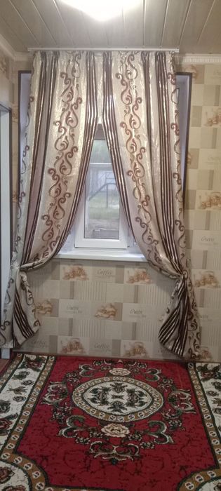 Чирчик Хакимят олдида 2 хонали квартира сотилади Срочно