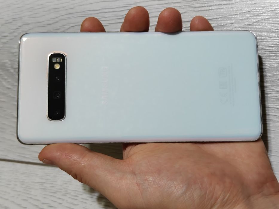 Samsung S10 Plus 128 gb Ram 8